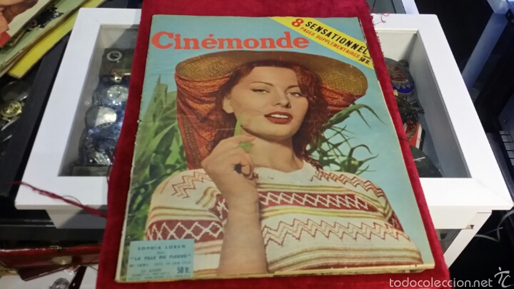 Coleccionismo de Revistas y Peri&oacute;dicos: Revista Cine monde especial Sof&iacute;a Loren junio 1955