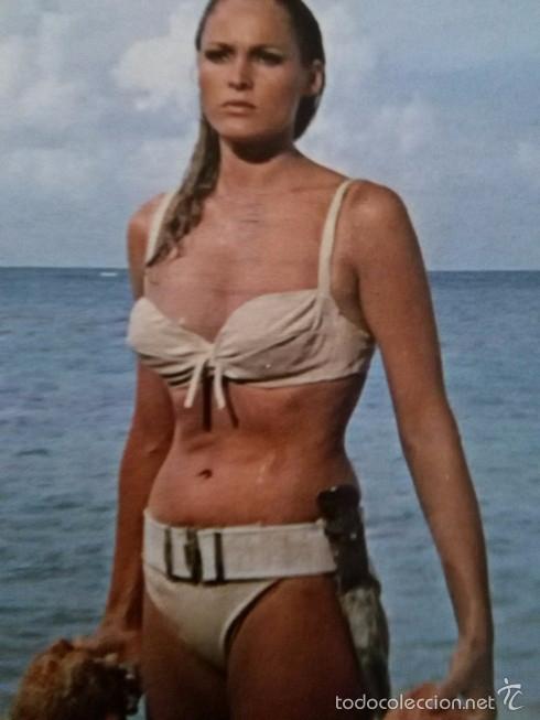 Collectionnisme de Revues et Journaux: RECORTE URSULA ANDRESS