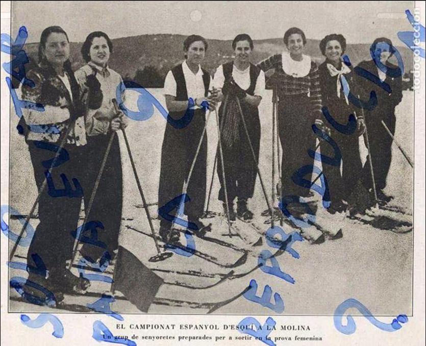 Coleccionismo de revistas y peri&oacute;dicos: LA MOLINA 1935 ESQUI PRUEBA FEMENINA HOJA REVISTA