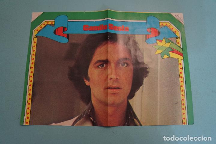 Collection Magazines and Newspapers: POSTER DE CAMILO SESTO VARIOS GRUPOS DOS CARAS VER FOTOS LOTE 1