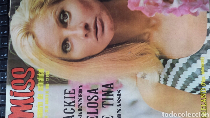 Collection Magazines and Newspapers: MISS SEMANARIO DE ACTUALIDAD 29 AGOSTO 1969- JACKIE KENNEDY CELOSA DE TINA ONASSIS- JILL IRELAND-