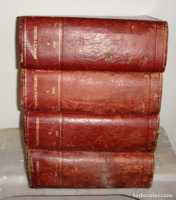 Sammeln von Zeitschriften und Zeitungen: Revista Blanco y Negro. 1927. Encuadernada. 4 Vol&uacute;menes.