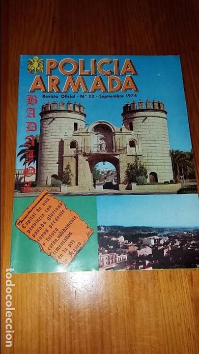 Coleccionismo de Revistas y Peri&oacute;dicos: Antigua revista polic&iacute;a armada septiembre a&ntilde;o 1974 N&deg; 32 Portada Badajoz