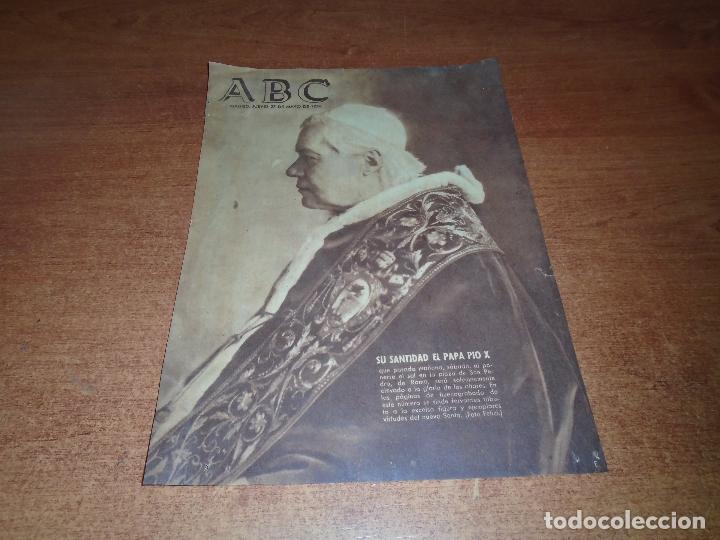 Coleccionismo de revistas y peri&oacute;dicos: RETAL PRENSA 1954 PORTADA DE ABC CON S.S. EL PAPA PIO X