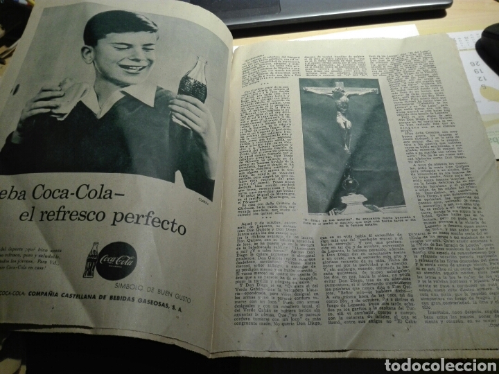 Coleccionismo de Revistas y Peri&oacute;dicos: ABC P&Aacute;GINAS CENTRALES 1958