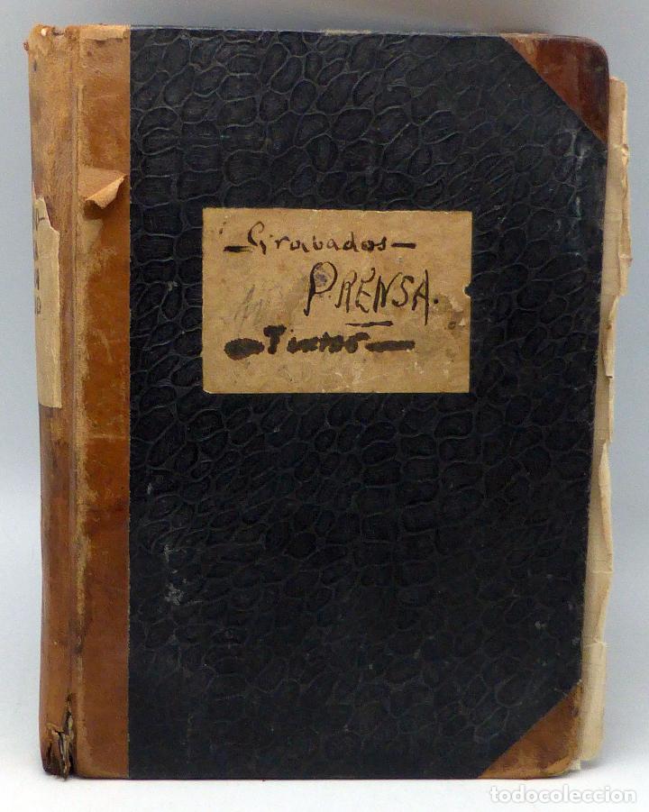 Coleccionismo de revistas y peri&oacute;dicos: Libro recortes originales prensa publicidad familia trabajo Espa&ntilde;a 1917