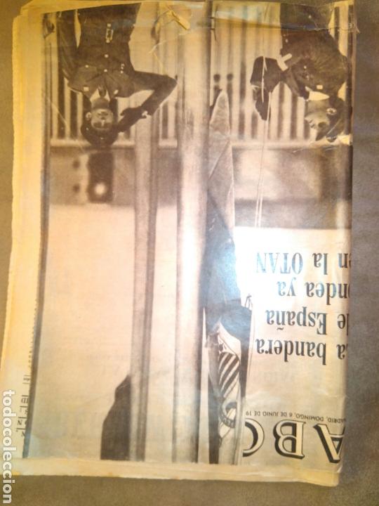 Coleccionismo de revistas y peri&oacute;dicos: PERIODICO ABC 6 JUNIO 1982. LA BANDERA DE ESPA&Ntilde;A ONDEANDA EN LA OTAN