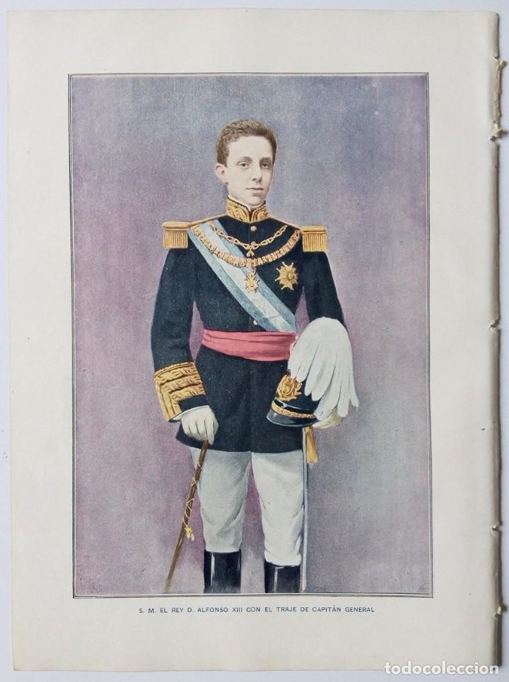 Collectionnisme de Revues et Journaux: 1906 HOJA REVISTA EN COLOR L&Aacute;MINA S.M. EL REY ALFONSO XIII CON EL TRAJE DE CAPIT&Aacute;N GENERAL