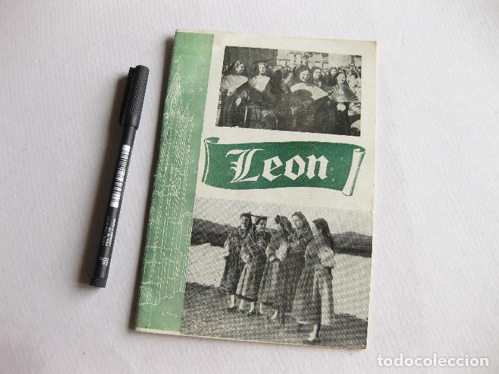 Coleccionismo de Revistas y Peri&oacute;dicos: N&Uacute;MERO 29 DE SEPTIEMBRE DE 1956 DE LA REVISTA LE&Oacute;N - LA REVISTA PARA TODOS LOS LEONESES