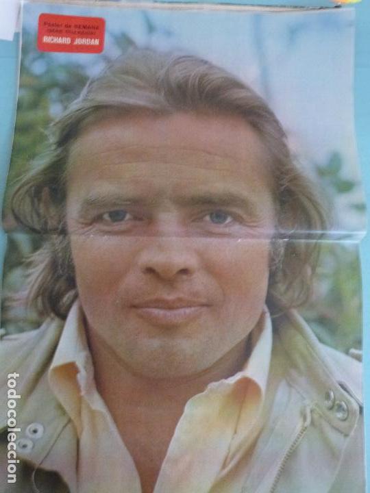 Coleccionismo de Revistas y Peri&oacute;dicos: RECORTE REPORTAJE CLIPPING DE POSTER DE RICHARD JORDAN REVISTA SEMANA N&ordm; 1996 PAG 56-57
