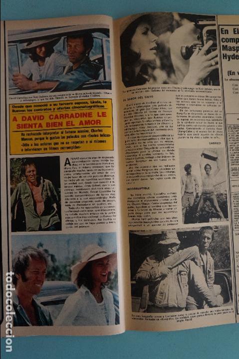 Coleccionismo de Revistas y Peri&oacute;dicos: RECORTE REPORTAJE CLIPPING DE DAVID CARRADINE REVISTA SEMANA N&ordm; 1934 PAG 62-63