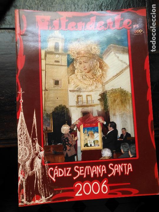 Coleccionismo de Revistas y Peri&oacute;dicos: publicacion cadiz revista estandarte numero 3 semana santa cadiz 2006