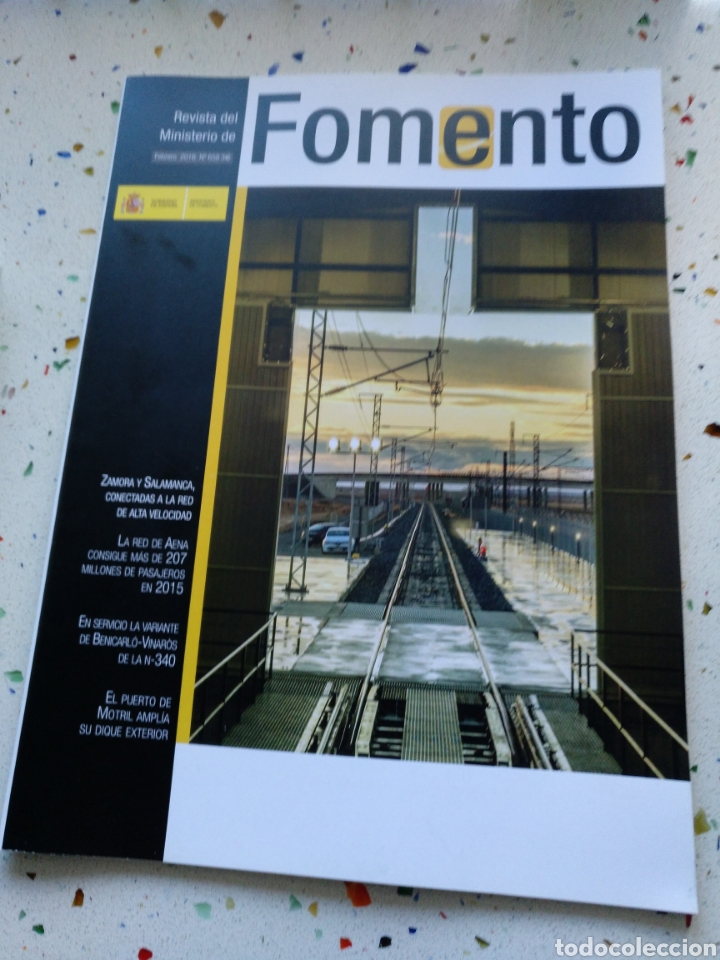 Sammeln von Zeitschriften und Zeitungen: Fomento revista del ministerio