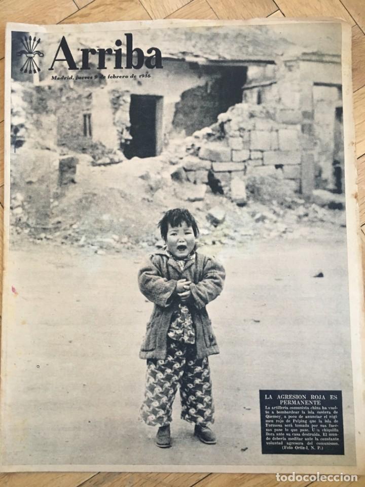 Colecionismo de Revistas e Jornais: ARRIBA (9-2-56) REAL MADRID ESPANYOL