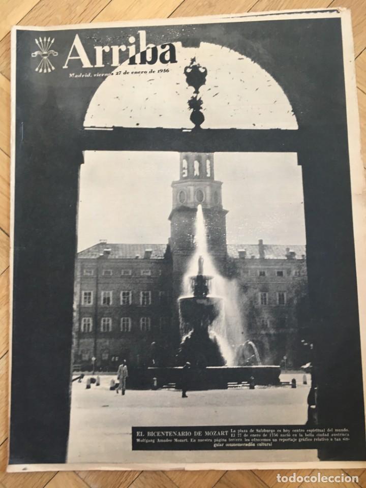 Collezionismo di Riviste e Giornali: ARRIBA (27-1-56) MOZART REAL MADRID ATHLETIC LUTON TOWN SELECCION CATALANA