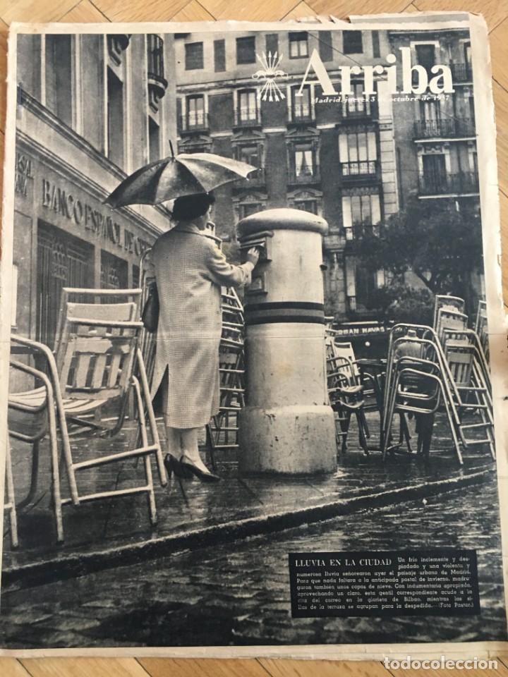 Sammeln von Zeitschriften und Zeitungen: ARRIBA (3-10-57) GLORIETA BILBAO MADRID MINISTRO COMERCIO ALICANTE ASTURIAS MANCHESTER MILAN