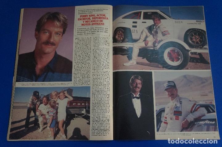 Coleccionismo de Revistas y Peri&oacute;dicos: RECORTE REPORTAJE CLIPPING DE PERRY KING CAPITANES Y REYES REVISTA SEMANA N&ordm; 2396 P&Aacute;G 54-55