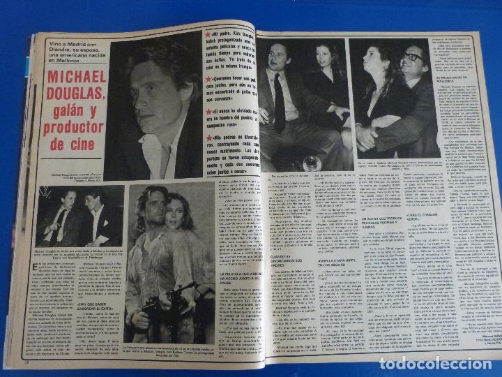 Coleccionismo de Revistas y Peri&oacute;dicos: RECORTE REPORTAJE CLIPPING DE MICHAEL DOUGLAS DIANDRA REVISTA SEMANA N&ordm; 2318 P&Aacute;G 28-29