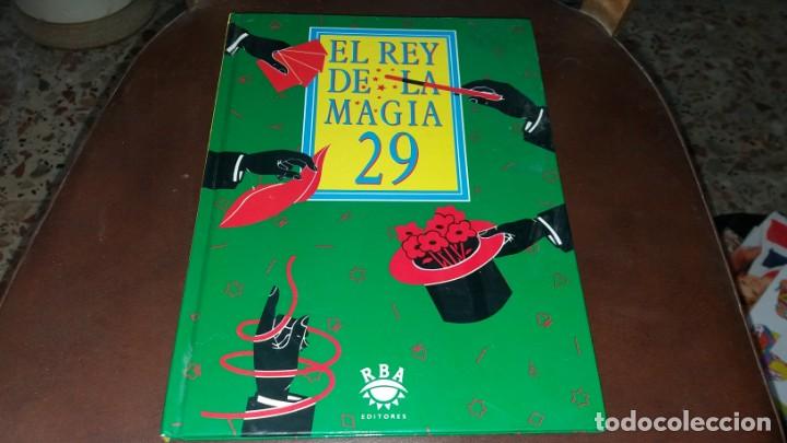 Coleccionismo de revistas y peri&oacute;dicos: Libro de trucos EL REY DE LA MAGIA 29 monedas voladoras cartas mago