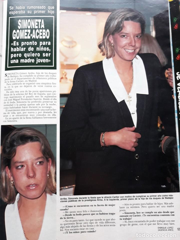 Collection Magazines and Newspapers: SIMONETA GOMEZ ACEBO
