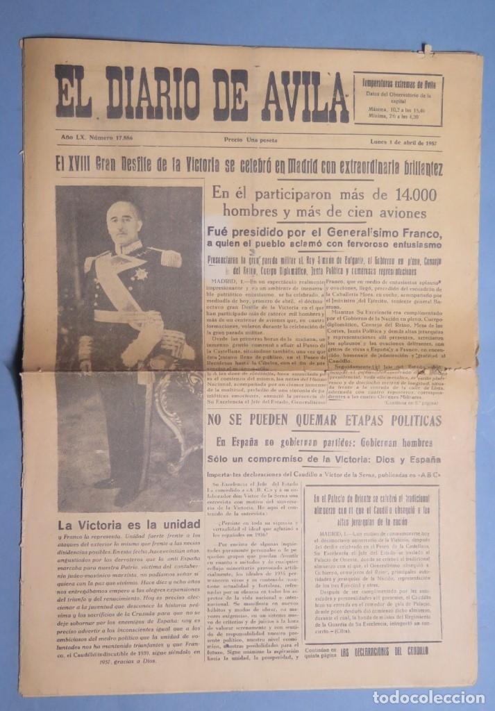 Coleccionismo de revistas y peri&oacute;dicos: PERIODICO. EL DIARIO DE AVILA. 1 ABRIL 1957. XVIII GRAN DESFILE VICTORIA
