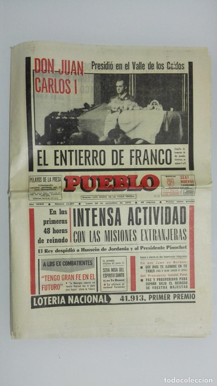 Sammeln von Zeitschriften und Zeitungen: PERIODICO PUEBLO, DON JUAN CARLOS I, PRESIDIO EL ENTIERRO DE FRANCO, 24 DE NOVIEMBRE 1975