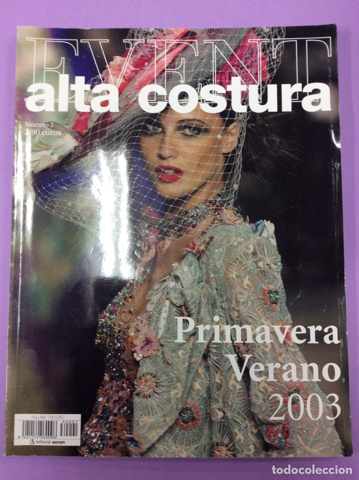 Collection Magazines and Newspapers: Revista de moda Alta costura 2003