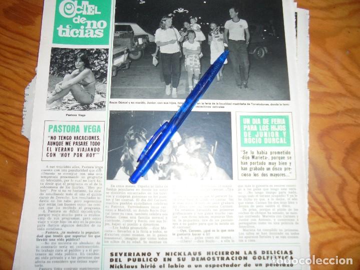 Coleccionismo de Revistas y Peri&oacute;dicos: RECORTE :  DIA DE FERIA PARA ROCIO DURCAL Y SU FAMILIA. HOLA, JULIO 1982 ()