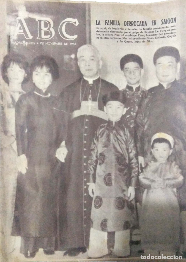 Coleccionismo de Revistas y Peri&oacute;dicos: REVISTA. ABC. 4-NOVIEMBRE-1963. LA FAMILIA DERROCADA EN SAIGON. LEER.