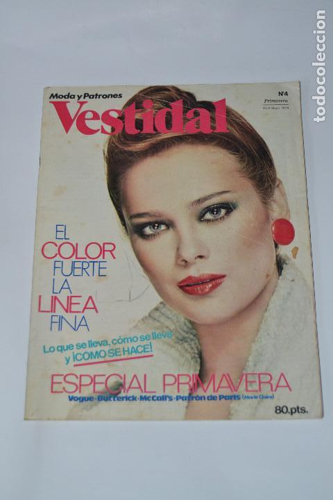Sammeln von Zeitschriften und Zeitungen: REVISTA VESTIDAL