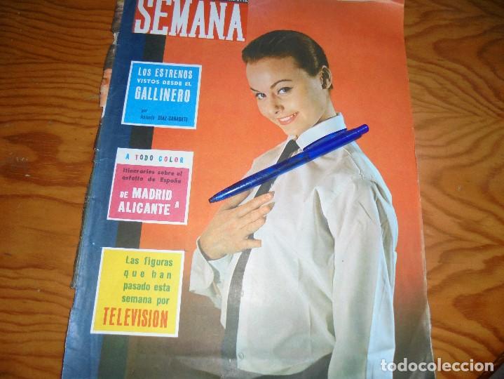 Coleccionismo de Revistas y Peri&oacute;dicos: RECORTE :  ROCIO DURCAL, PORTADA REVISTA . SEMANA, OCTBRE 1964 ()