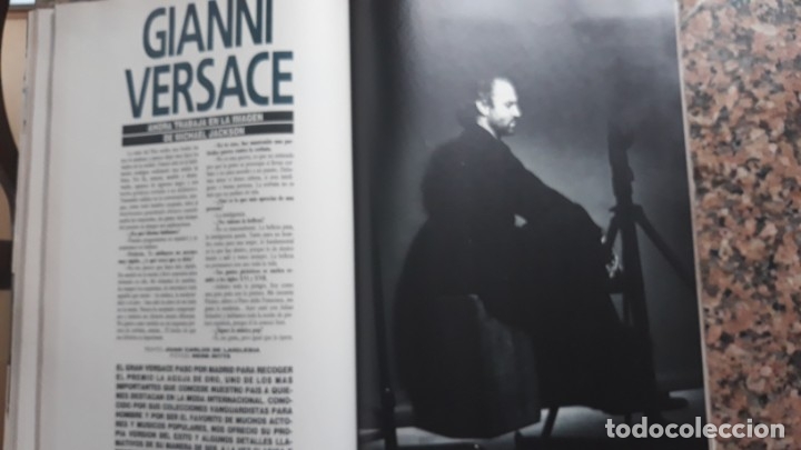 Sammeln von Zeitschriften und Zeitungen: gianni versace