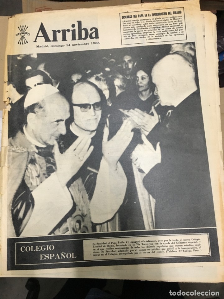 Sammeln von Zeitschriften und Zeitungen: ARRIBA (14-11-1965) PAPA AEROPUERTO BARAJAS MADRID