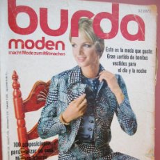 Coleccionismo de Revistas y Periódicos: REVISTA BURDA 11 - NOVIEMBRE 1970 - TEXTO EN ESPAÑOL - PATRONES. 