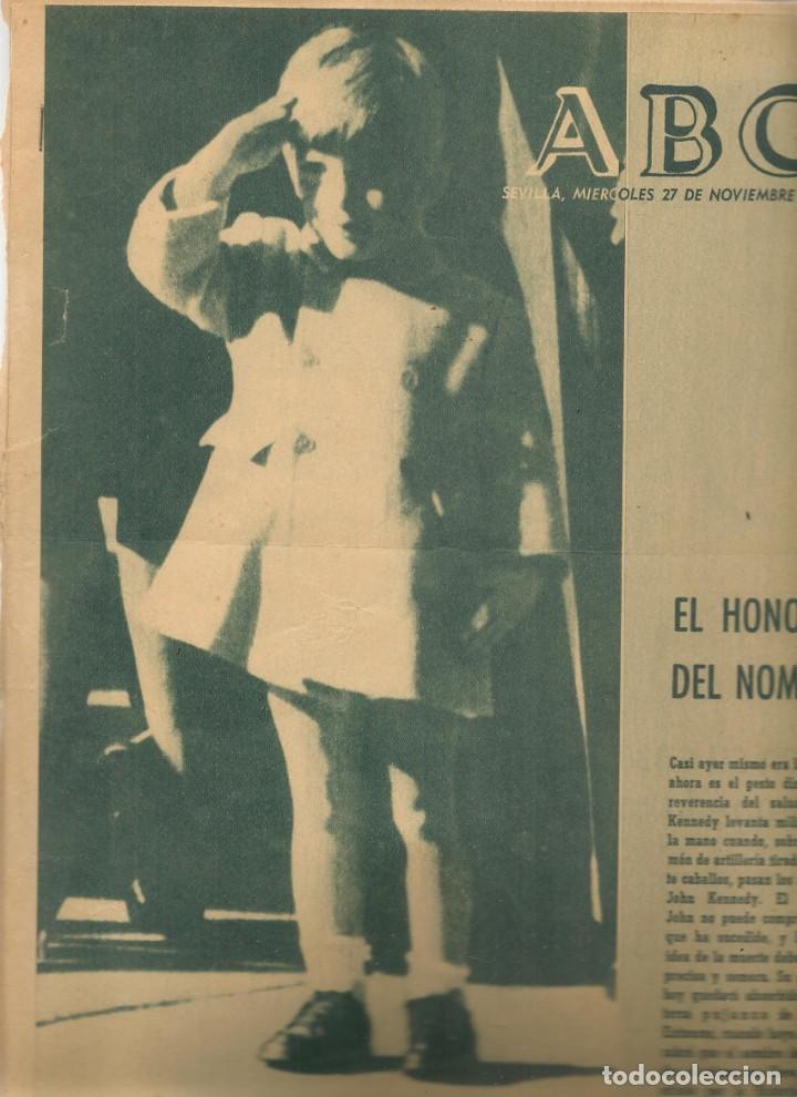 Coleccionismo de Revistas y Peri&oacute;dicos: HOJAS DEL DIARIO ABC. ENTIERRO DE JHON F. KENNEDY. EL SALUDO MILITAR DE SU HIJO. 27/XI/1963.(ST/P)