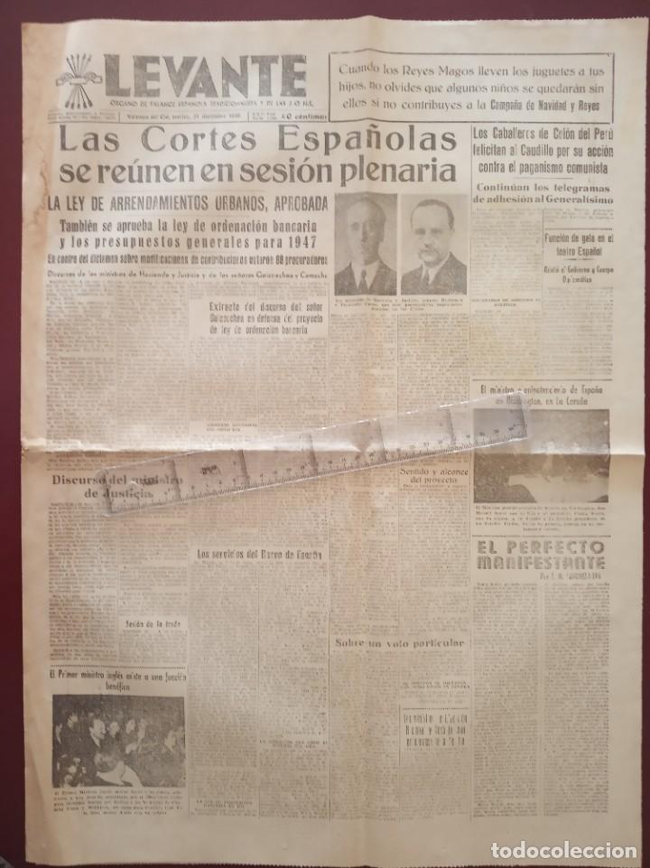Collection Magazines and Newspapers: antiguo periodico - levante valencia del cid 31 - 12 - 1946 - tiene 6 paginas