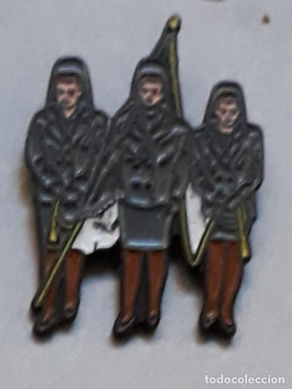 Coleccionismo de Revistas y Peri&oacute;dicos: PIN - semana / setmana santa - abanderadas - cofradia de la soledat - n&ordm; 45 - TARRAGONA