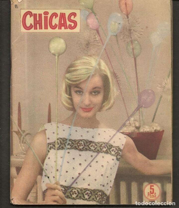 Colecionismo de Revistas e Jornais: REVISTA CHICAS. N&ordm; 484. CINE: EL BAILE. CONCHITA MONTES; ALBERTO CLOSA./ FARAH DIBA. (P/B9)