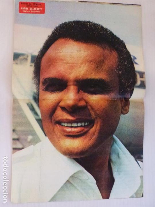 Sammeln von Zeitschriften und Zeitungen: RECORTE CLIPPING DE POSTER HARRY BELAFONTE REVISTA SEMANA N&ordm; 1852 PAG. 34 Y 35 L14