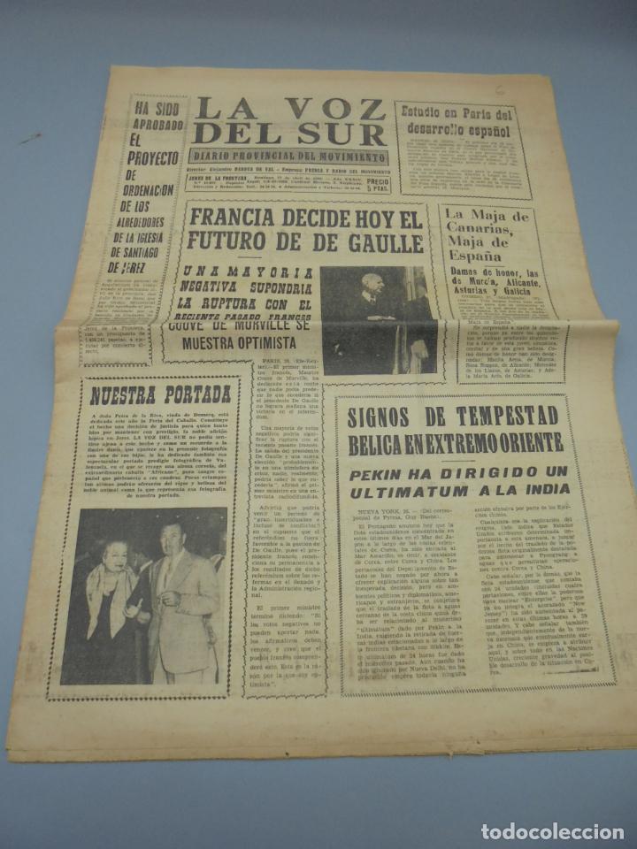 Colecionismo de Revistas e Jornais: LA VOZ DEL SUR. 27 ABRIL 1969. N&ordm; 12897. FRANCIA DE GAULLE, ESTUDIO EN PARIS. MAJA DE CANARIAS