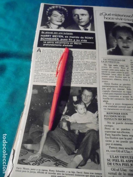 Coleccionismo de Revistas y Peri&oacute;dicos: RECORTE : SUICIDIO DEL EX MARIDO DE ROMY SCHNEIDER. SEMANA, MAYO 1979 (#)