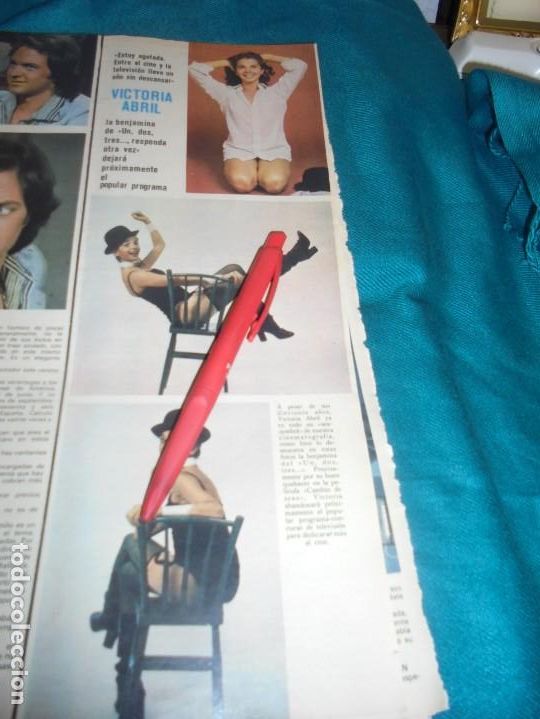 Coleccionismo de revistas y peri&oacute;dicos: RECORTE : VICTORIA ABRIL, LA BENJAMINA DE UN, DOS, TRES..... SEMANA, JULIO 1976 (#)