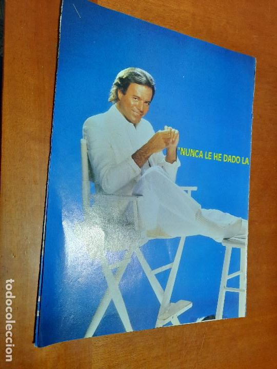 Coleccionismo de Revistas y Peri&oacute;dicos: JULIO IGLESIAS. CLAROS FERRANDO. EXTRAIDA DE UNA REVISTA. 8 P&Aacute;GINAS. BUEN ESTADO