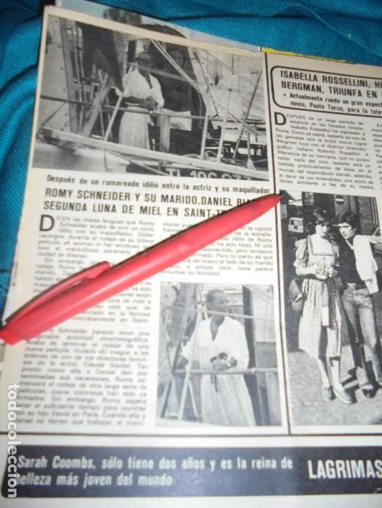 Coleccionismo de Revistas y Peri&oacute;dicos: RECORTE : ROMY SCHNEIDER Y SU MARIDO, SEGUNDA LUNA DE MIEL. SEMANA, AGOSTO 1976 (#)