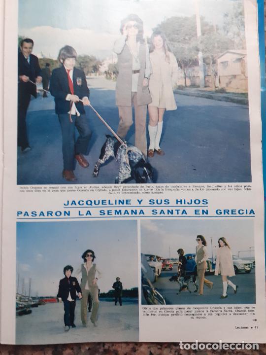 Collection Magazines and Newspapers: jacqueline kennedy jackie onassis