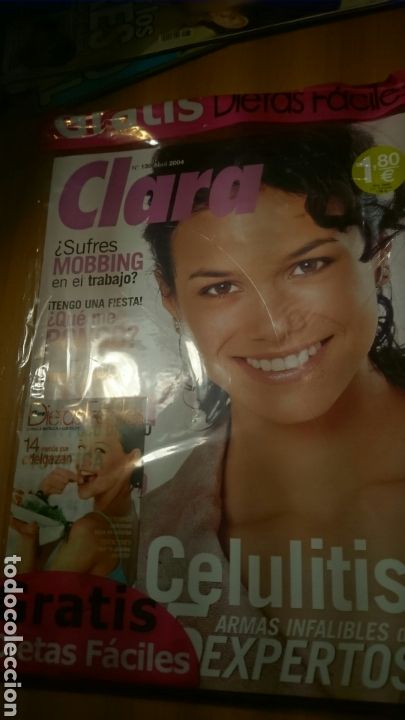 Collection Magazines and Newspapers: Revista Clara, n&uacute;mero 139. Incluye libro dietas faciles. Precintado
