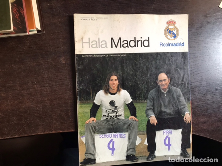 Coleccionismo de Revistas y Peri&oacute;dicos: Hala madrid. Dos revistas. N&ordm; 21 y n&ordm; 25. Pirri. Sergio Ramos. Puskas