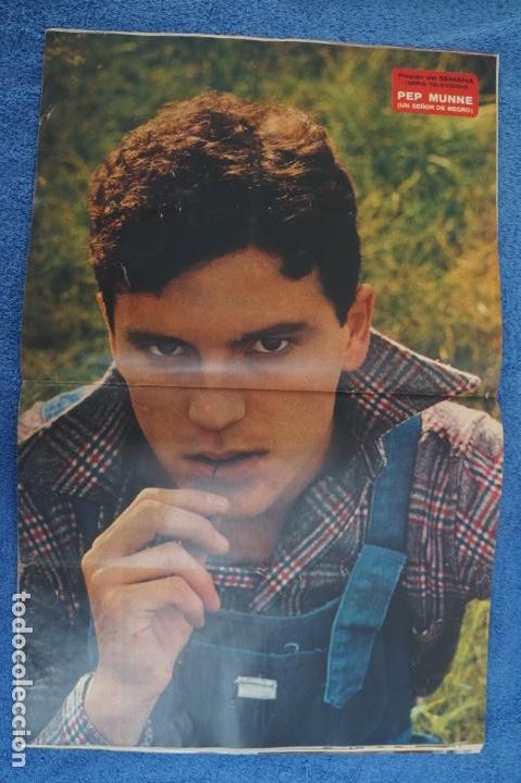 Coleccionismo de Revistas y Peri&oacute;dicos: RECORTE CLIPPING DE POSTER PEP MUNUE REVISTA SEMANA N&ordm; 1868 PAG. 50-51 L26