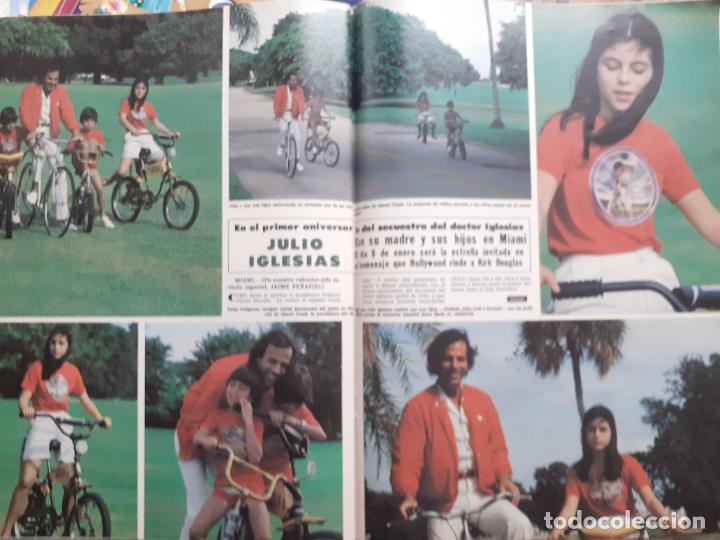 Coleccionismo de Revistas y Peri&oacute;dicos: JULIO IGLESIAS CHABELI CON CAMISETA DE ET ETEMANIA STEVEN SPIELBERG