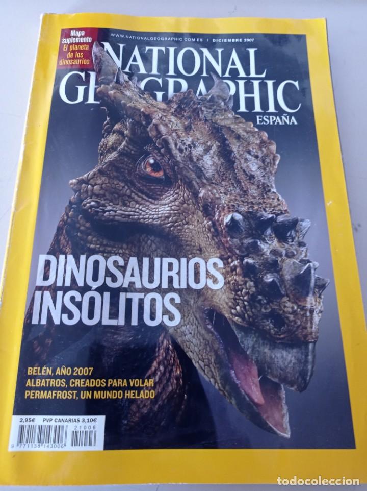 Coleccionismo de revistas y peri&oacute;dicos: National Geographic Espa&ntilde;a. Diciembre 2007. Vol. 21, n&ordm; 6. Dinosaurios ins&oacute;litos REF, GAR 333